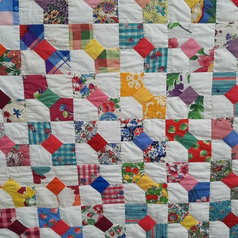 Vintage Bowtie Quilt 77